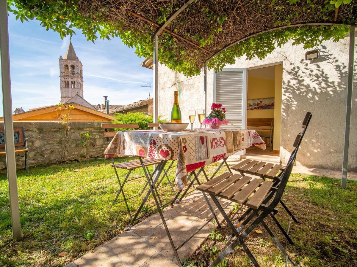 Terrazza Santa Chiara Hotel Асизи Екстериор снимка