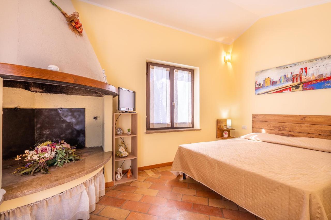 Terrazza Santa Chiara Hotel Асизи Екстериор снимка