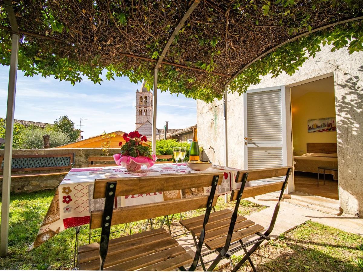 Terrazza Santa Chiara Hotel Асизи Екстериор снимка